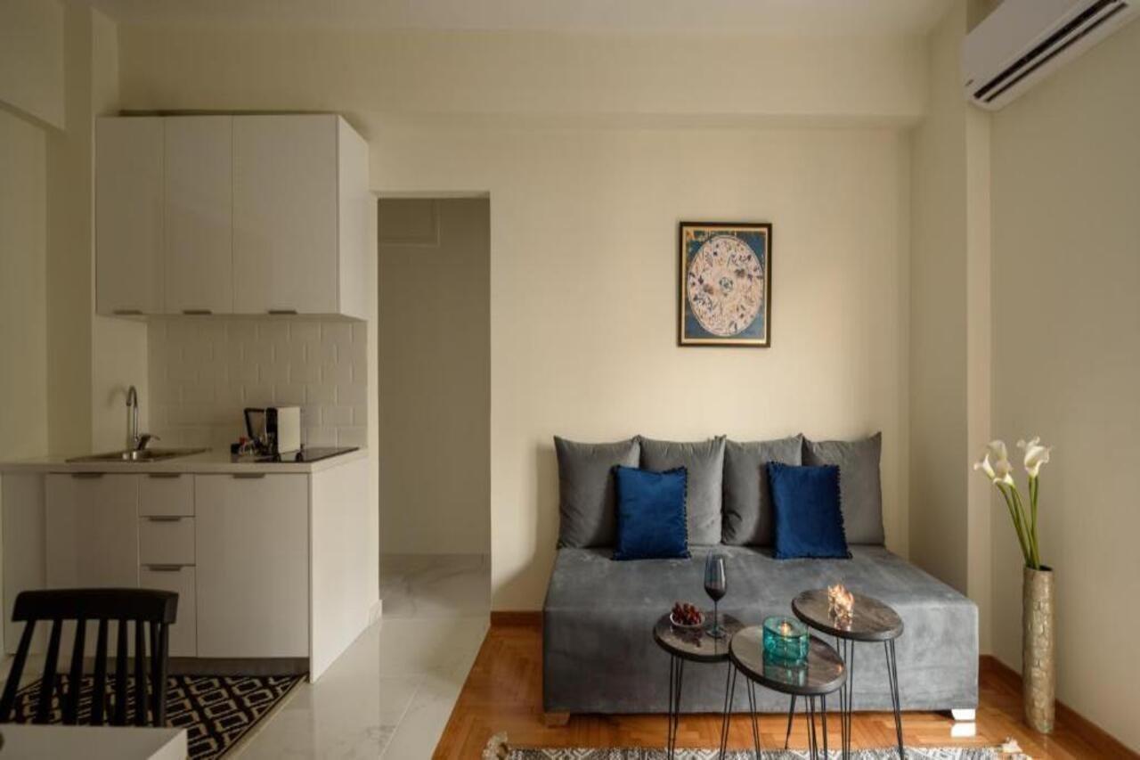 Acropolis Grand Apartment เอเธนส์ ภายนอก รูปภาพ