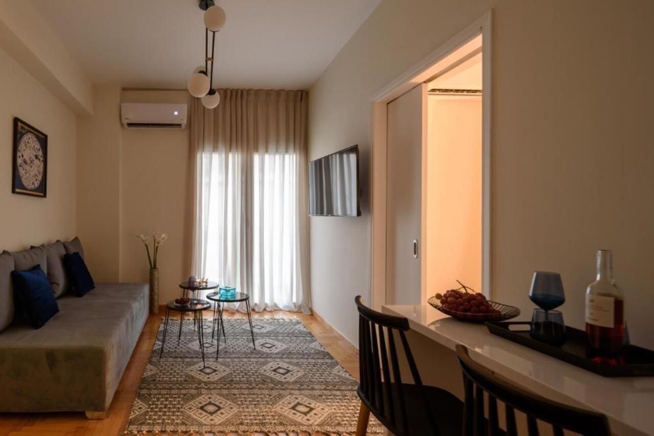 Acropolis Grand Apartment เอเธนส์ ภายนอก รูปภาพ